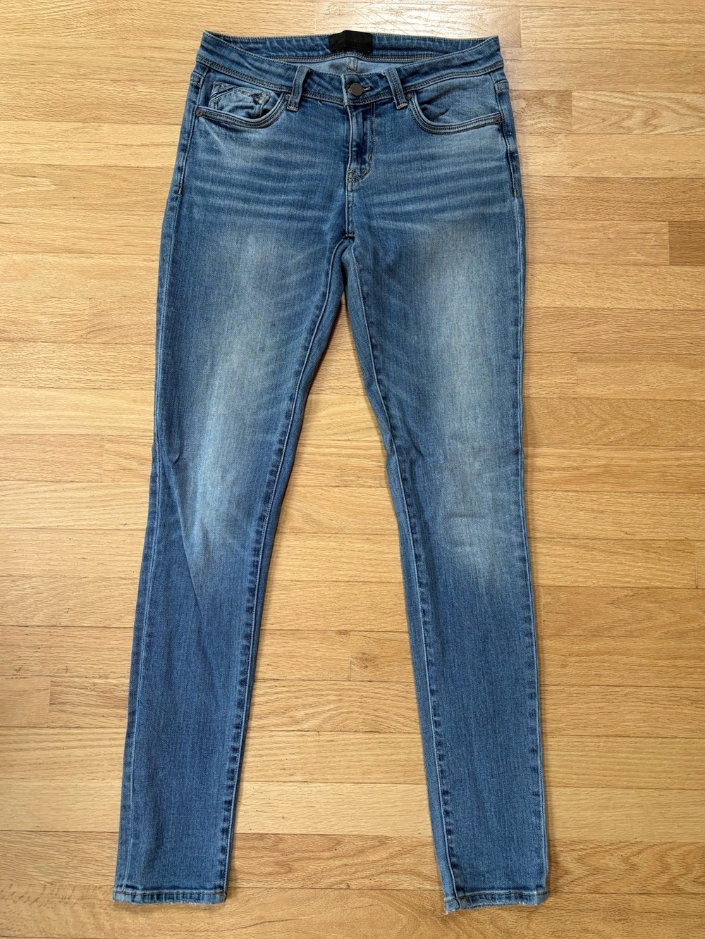 Buckle Black Fit No. 53 Distressed Skinny Jeans Size 26